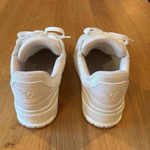 Louis Vuitton LV Trainer - LV Size 8.5 (Great Condition - Barely Used) - Picture 6 of 15